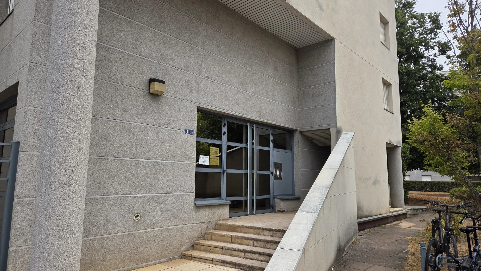 Vue de la salle de tests psychotechniques de Bordeaux, Gironde